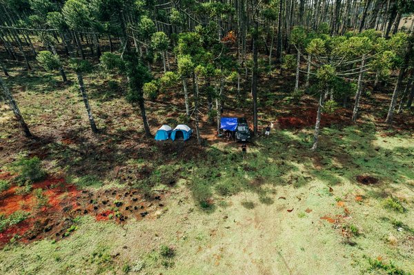 Évasion parfaite : camping bord de l'eau pour tous les goûts